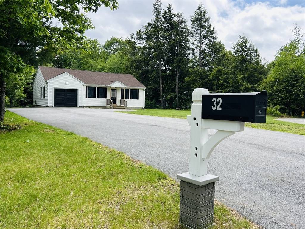 Templeton, MA 01468,32 Sandy Pine Rd
