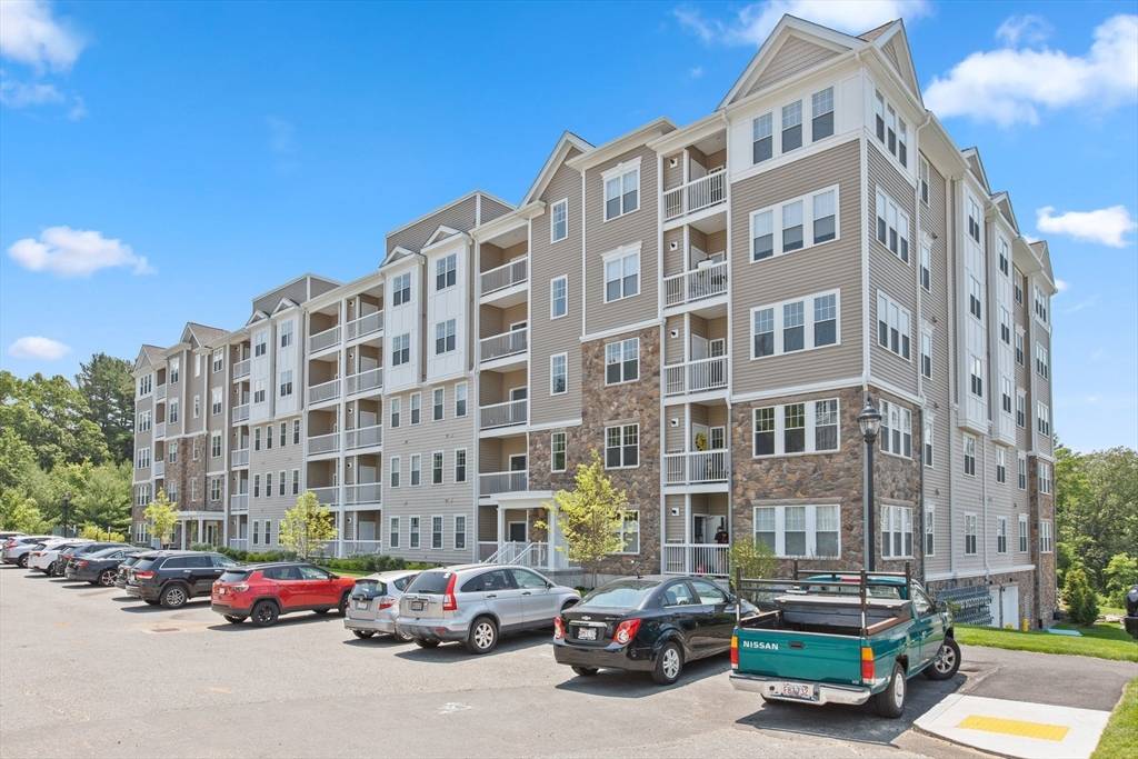 North Reading, MA 01864,300 Martins Landing #511