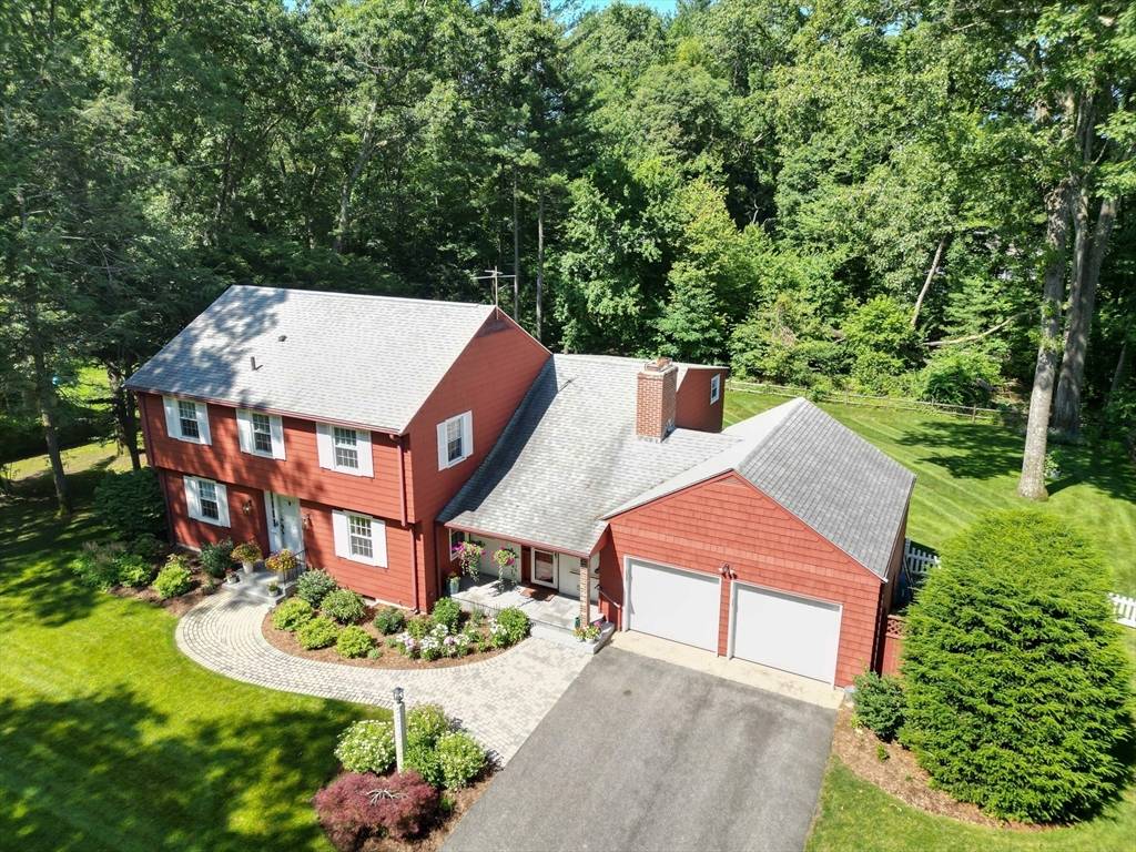 Longmeadow, MA 01106,82 Knollwood Drive
