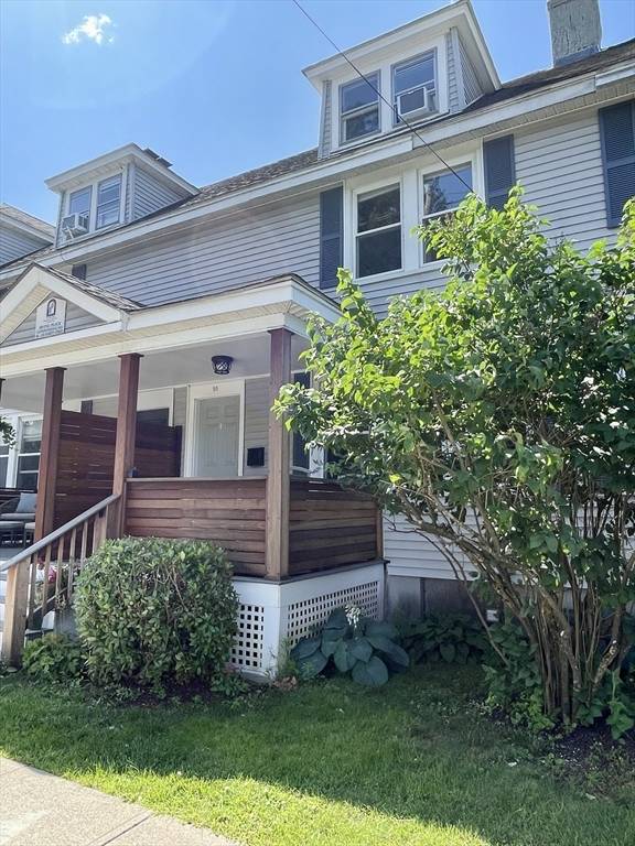 Easthampton, MA 01027,98 Everett St #98