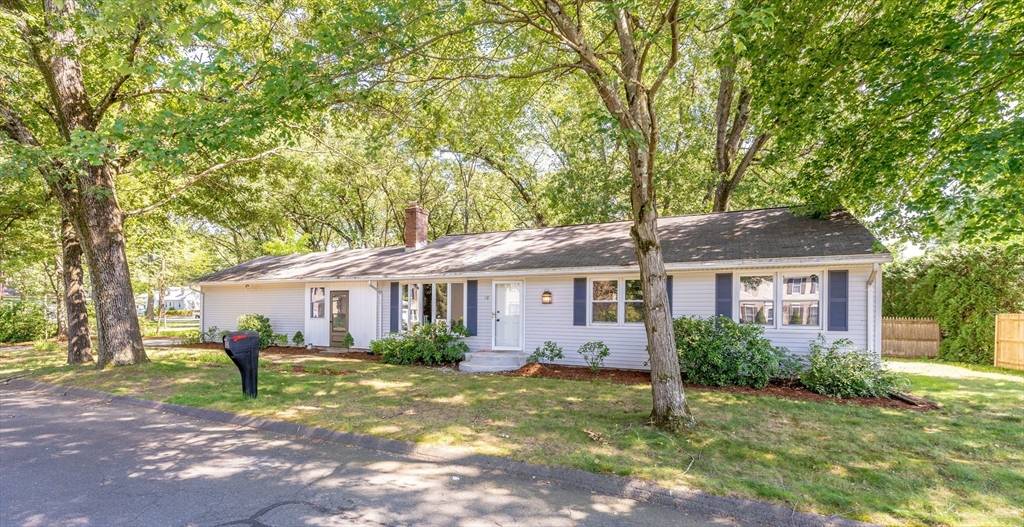Longmeadow, MA 01106,70 Ferncroft St