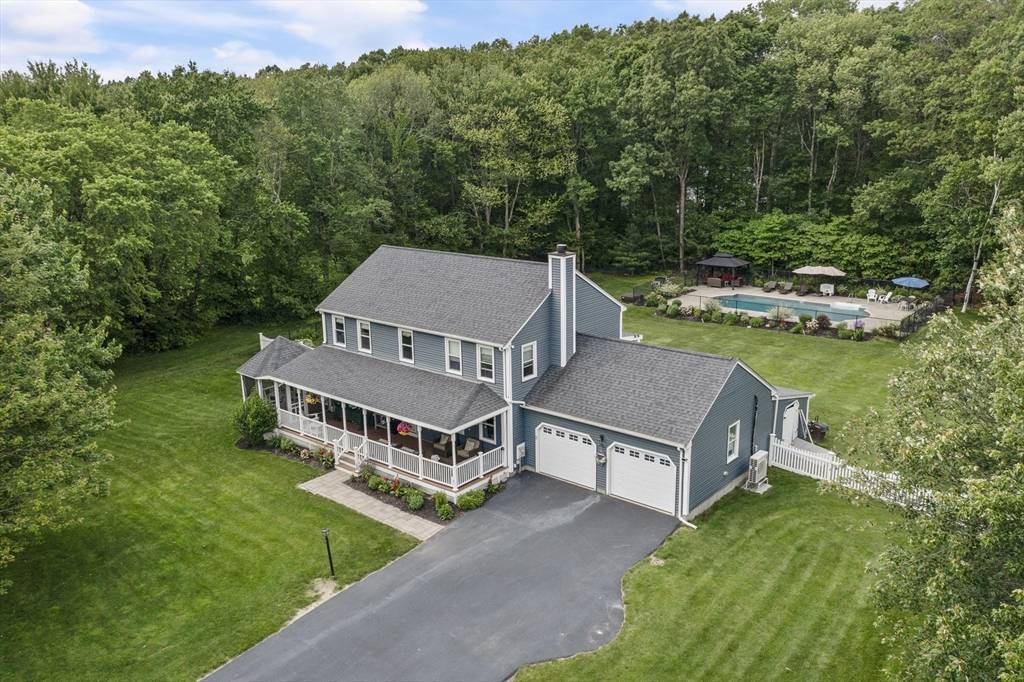 Medway, MA 02053,19 Azalea Dr