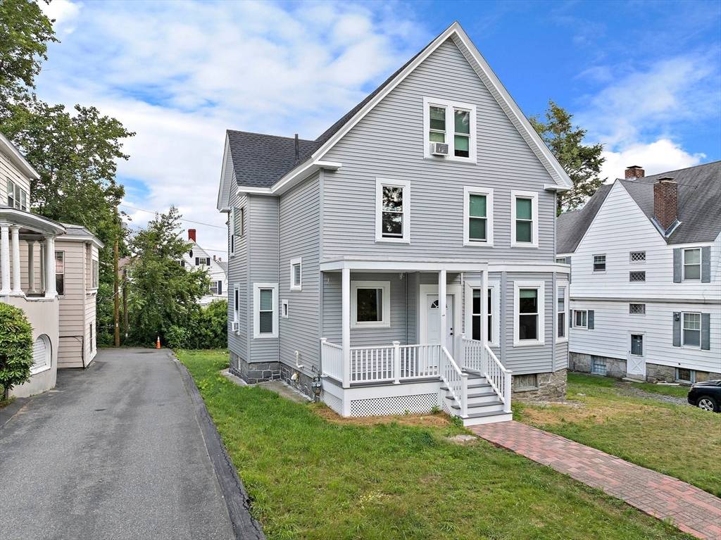 Worcester, MA 01609,10 Trowbridge Rd