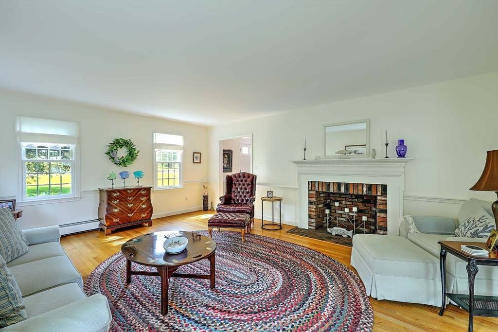 47 Fallon Drive Westport, MA 02790