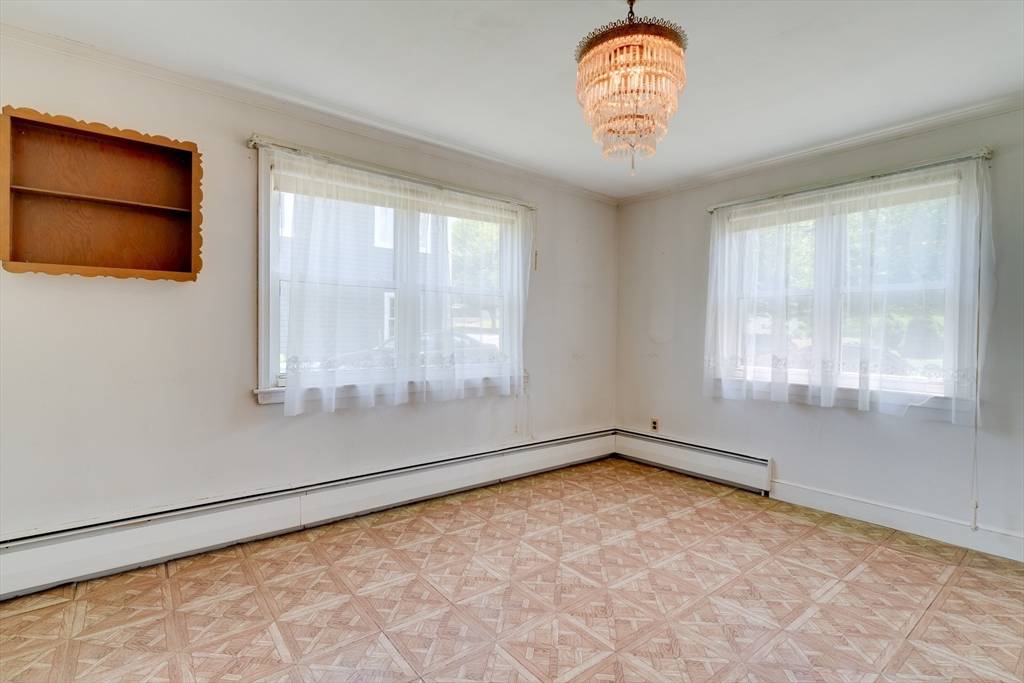 Milton, MA 02186,44 Ridgewood Rd
