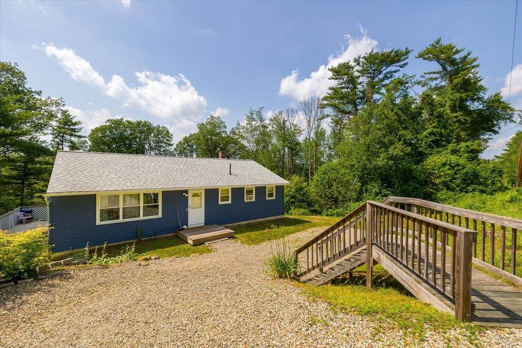 Sturbridge, MA 01566,236 Holland Rd