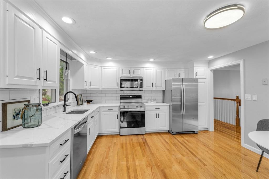 Dedham, MA 02026,61 Cynthia Rd
