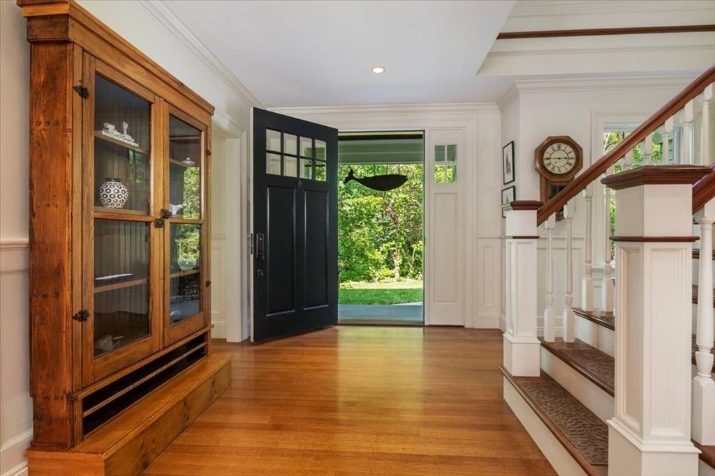 Medfield, MA 02052,5 + 3 Shining Valley Cir