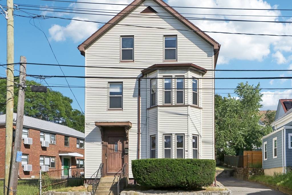 Lynn, MA 01902,344 Essex St