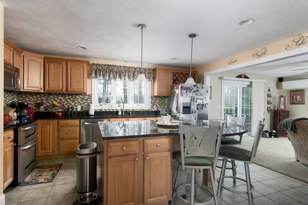 Rutland, MA 01543,34 Marjorie