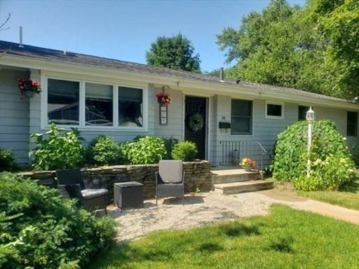 Dartmouth, MA 02747,18 Ricketson St