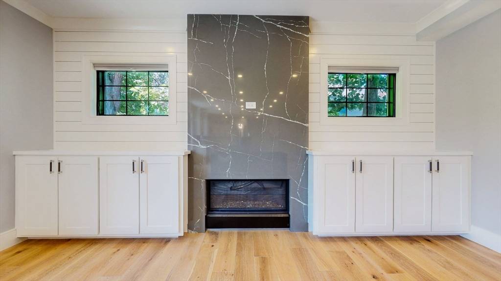 29 Gambier St Newton, MA 02466