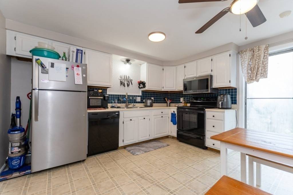 Worcester, MA 01605,6 Mount Vernon St #B