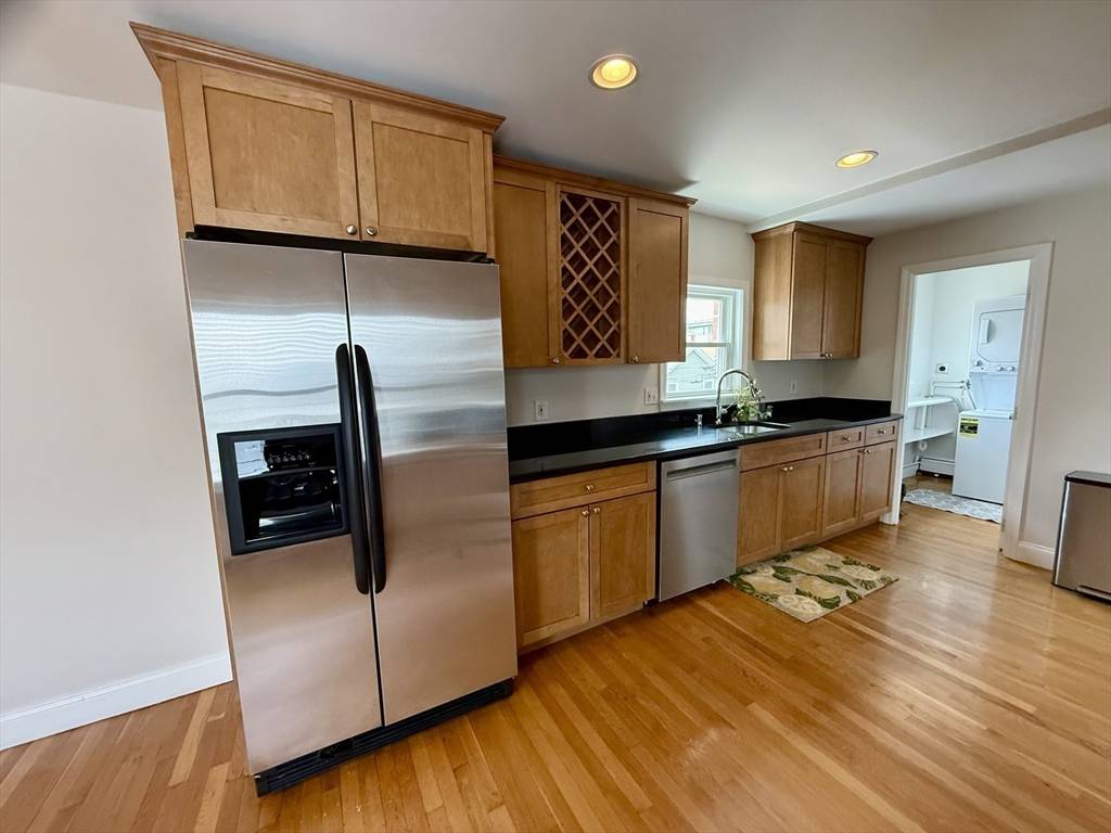 Somerville, MA 02145,22 Dartmouth St #3