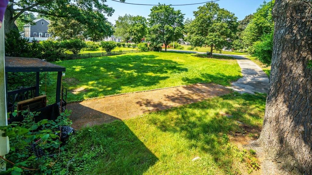 Wilmington, MA 01887,10 Sherwood Rd