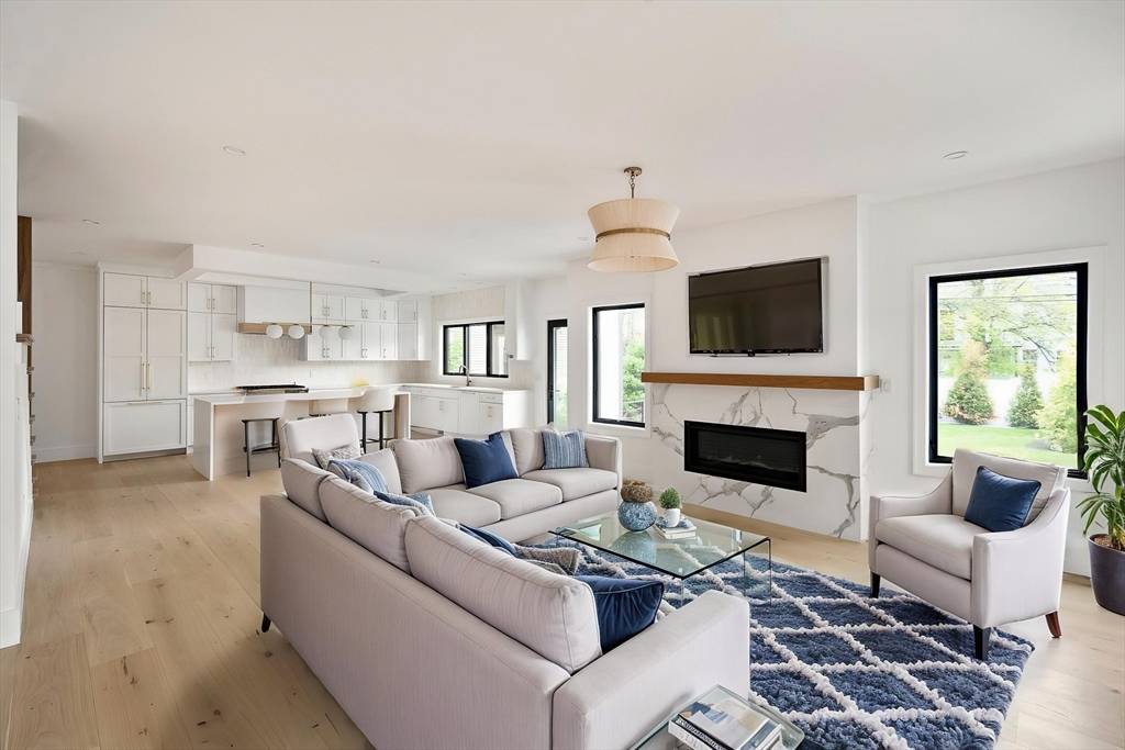 Newton, MA 02466,228 Auburn St #228