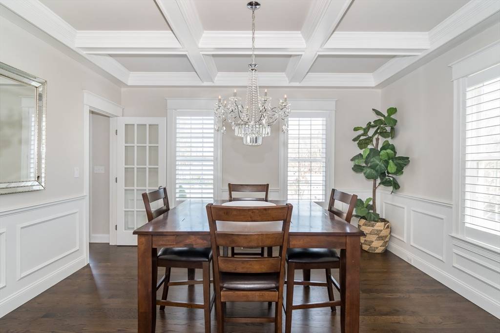 6 Hickory Rd Natick, MA 01760