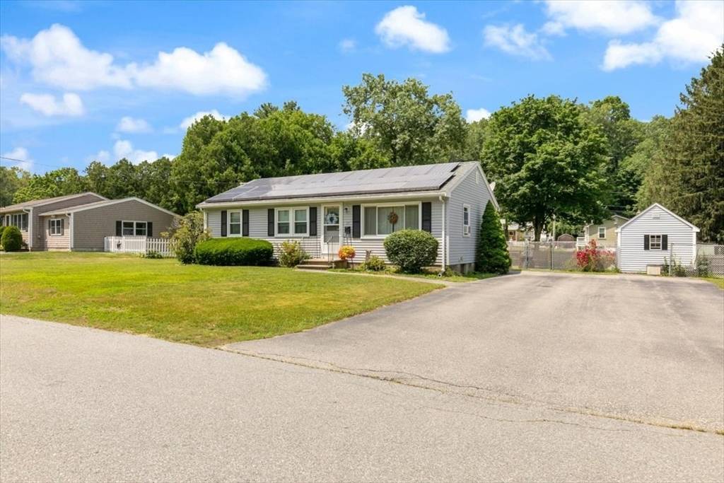 Amesbury, MA 01913,24 Alenclair