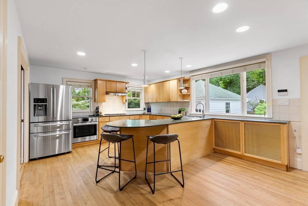 Lexington, MA 02420,1468 Massachusetts Ave