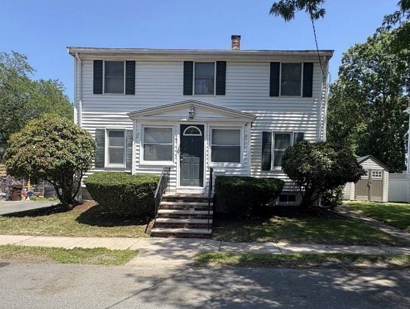 Peabody, MA 01960,3 Winnegance Ave