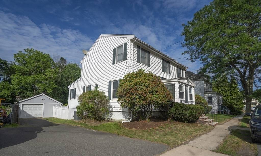 Peabody, MA 01960,3 Winnegance Ave