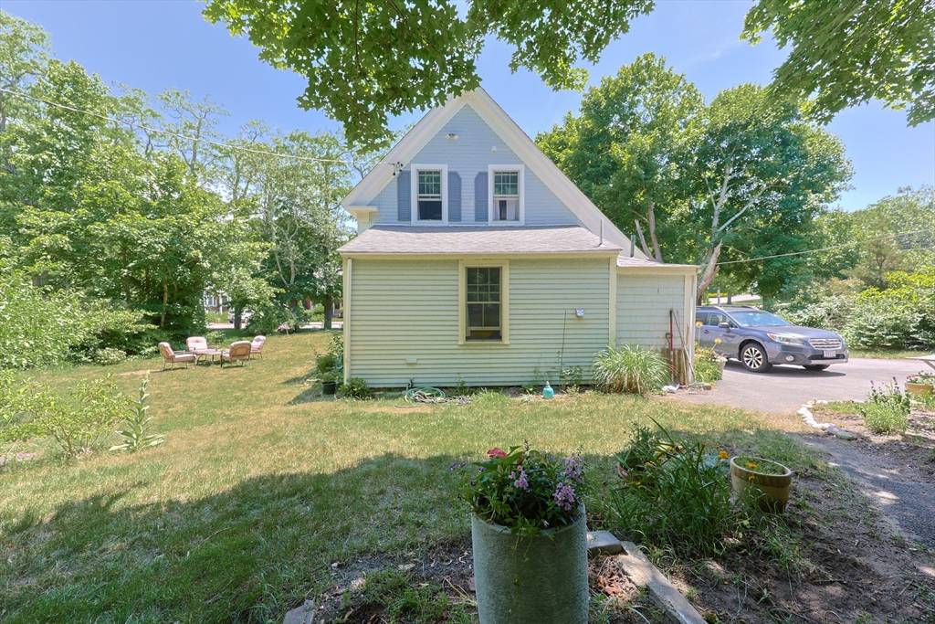 Bourne, MA 02532,5 Pleasant Street