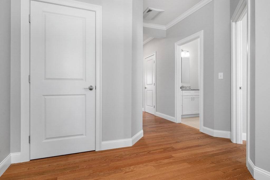 Northbridge, MA 01588,33 Crestwood Circle #45