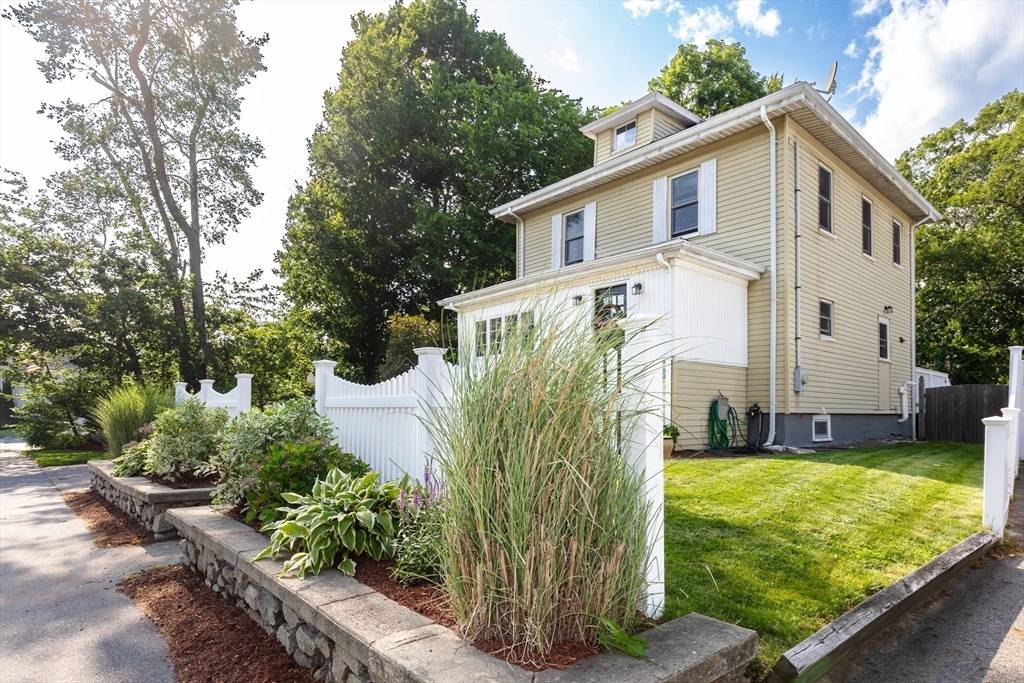 Canton, MA 02021,95 Walpole Street