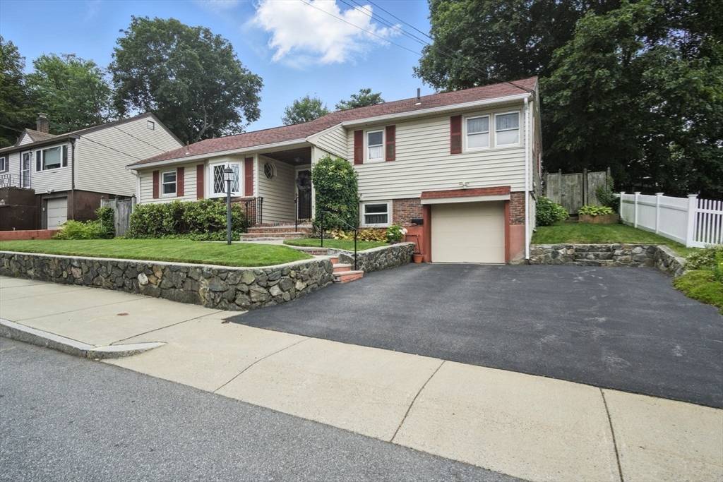 Woburn, MA 01801,13 Leonard Street