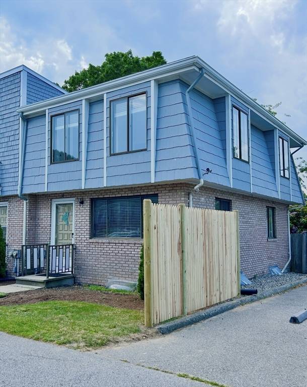 Barnstable, MA 02601,329 West Main Street #30