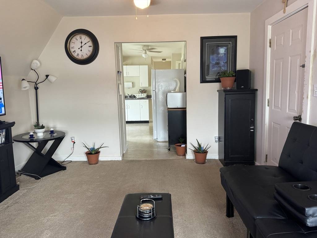 Fairhaven, MA 02719,18 Beach Street
