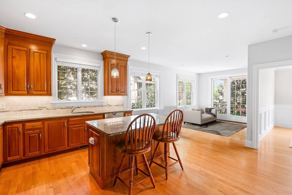 Newton, MA 02459,287 Langley Rd #19