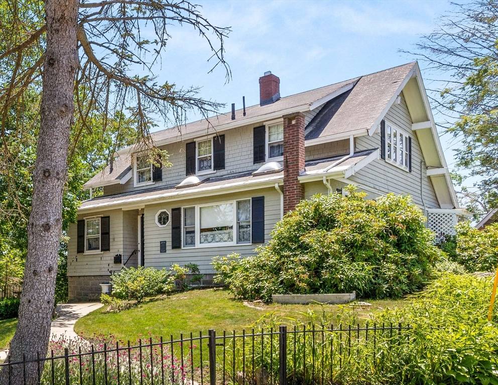 Melrose, MA 02176,15 Upland Road