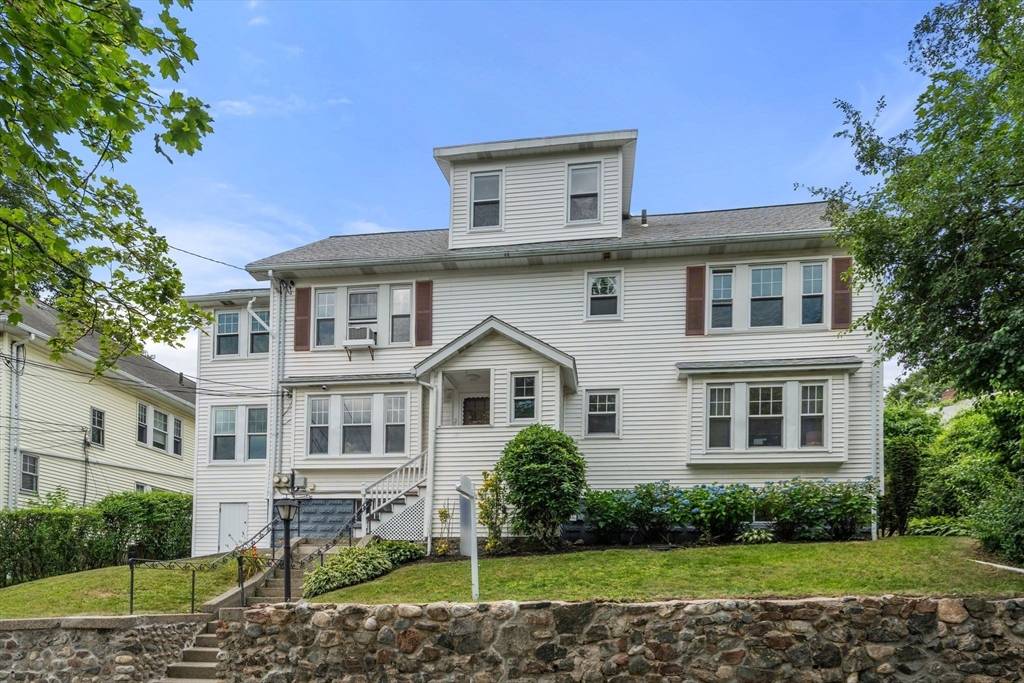 Arlington, MA 02476,26-28 Howard Street