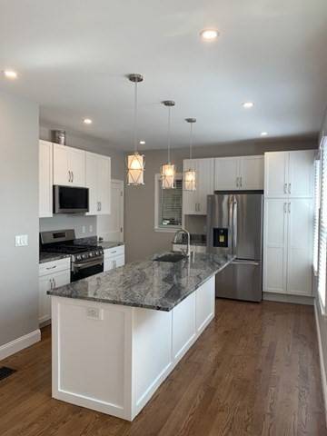 Medford, MA 02155,5 1/2 Edward St #2