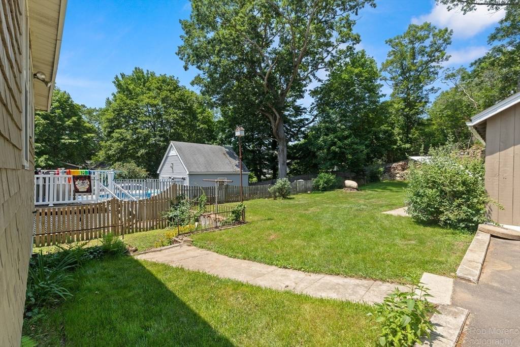 Saugus, MA 01906,10 Hillside Avenue