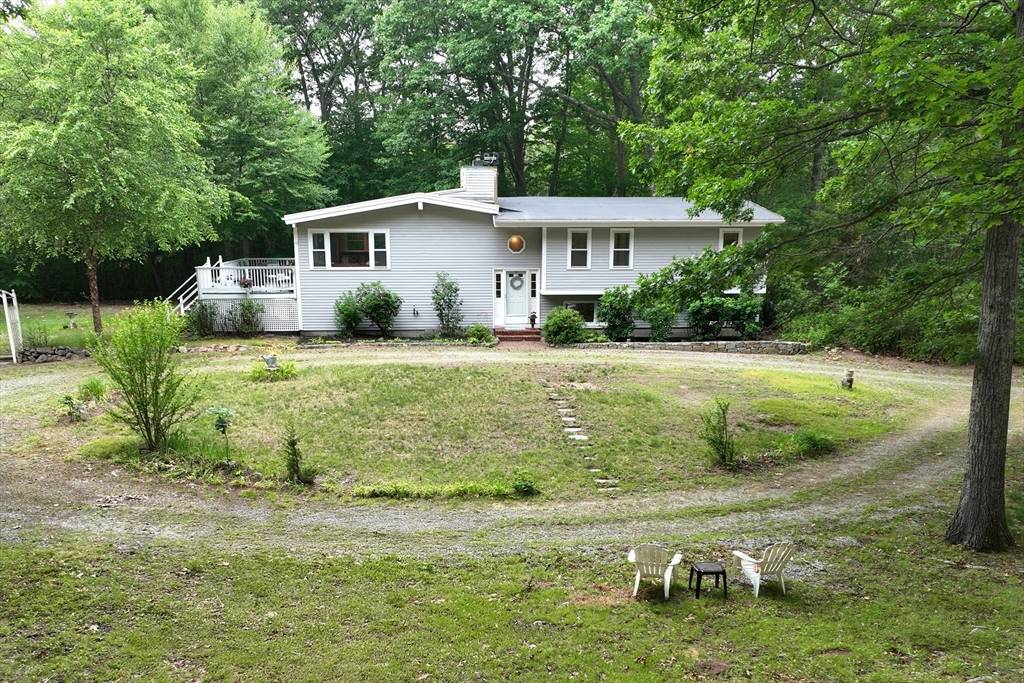 Hingham, MA 02043,101 Rockland St