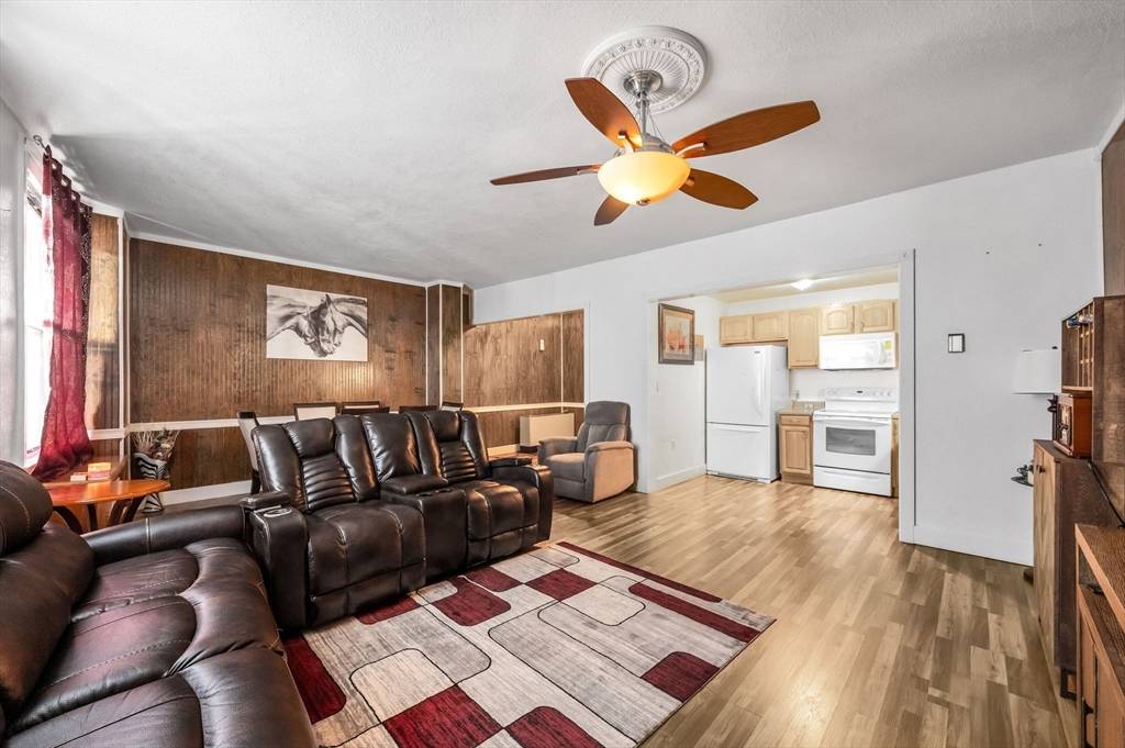 Springfield, MA 01103,140 Chestnut St #804