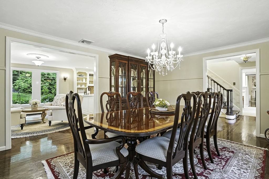9 Oak Hill Road Natick, MA 01760