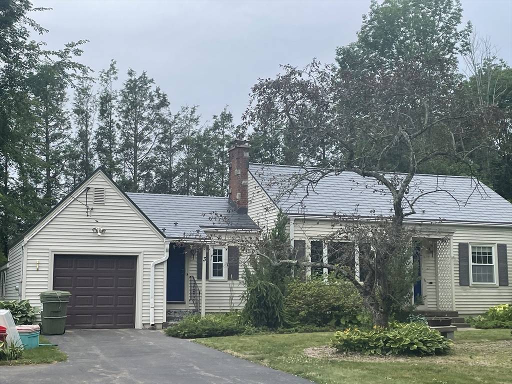 Spencer, MA 01562,3 Paxton Rd