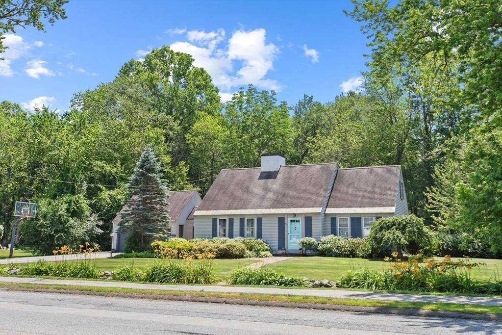 North Andover, MA 01845,687 Massachusetts Ave