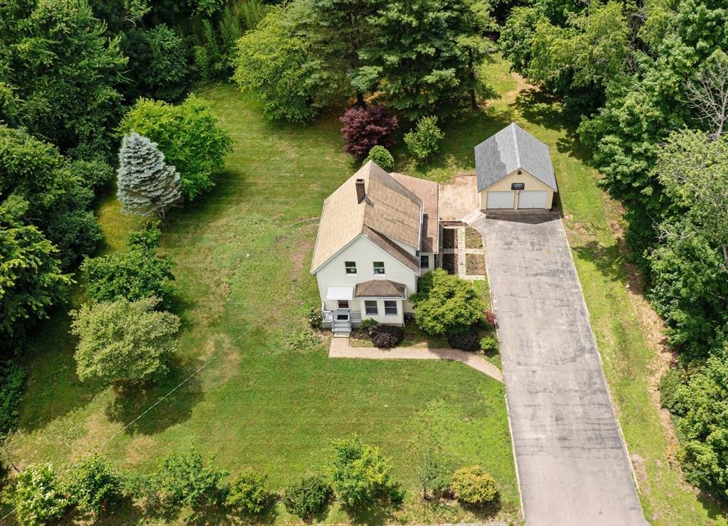 East Bridgewater, MA 02333,27 Laurel St