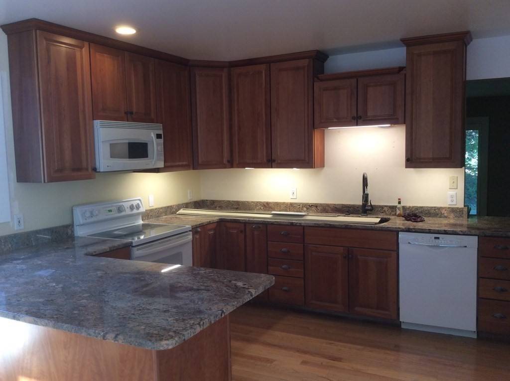 Sudbury, MA 01776,379 Concord Rd
