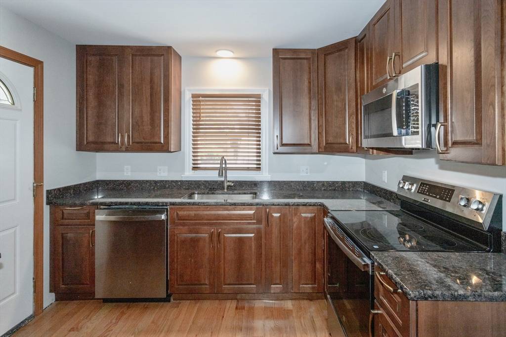Springfield, MA 01104,254 Redlands Street