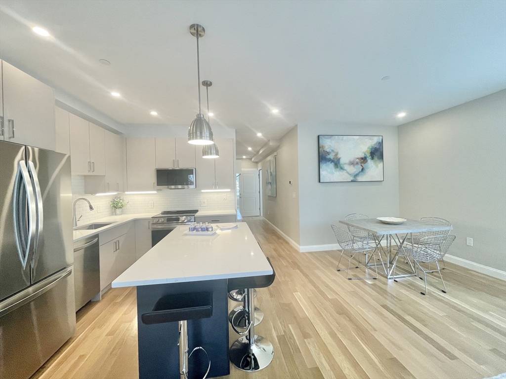 Boston, MA 02135,42 Waverly #1