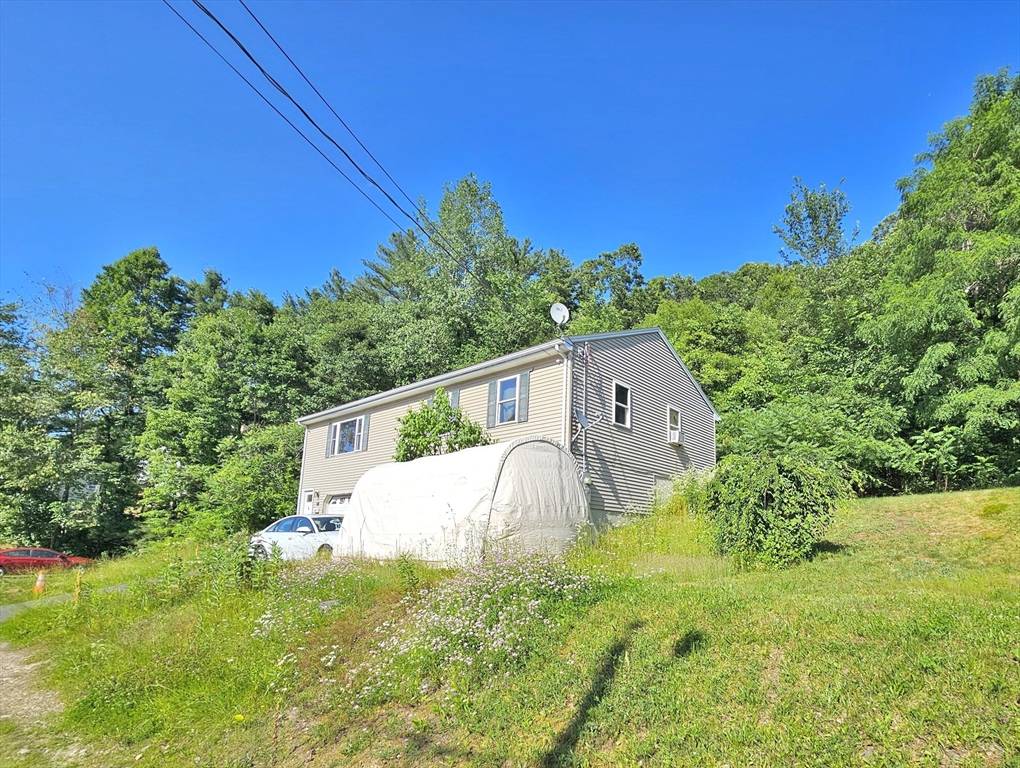 Athol, MA 01331,498 Cottage St