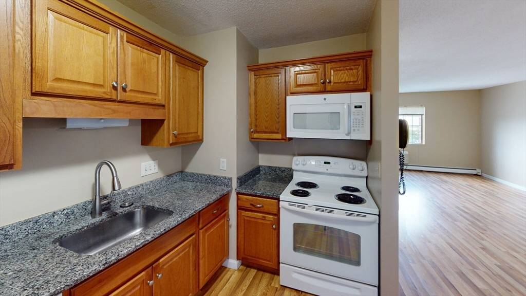 Somerville, MA 02145,474 Broadway #28