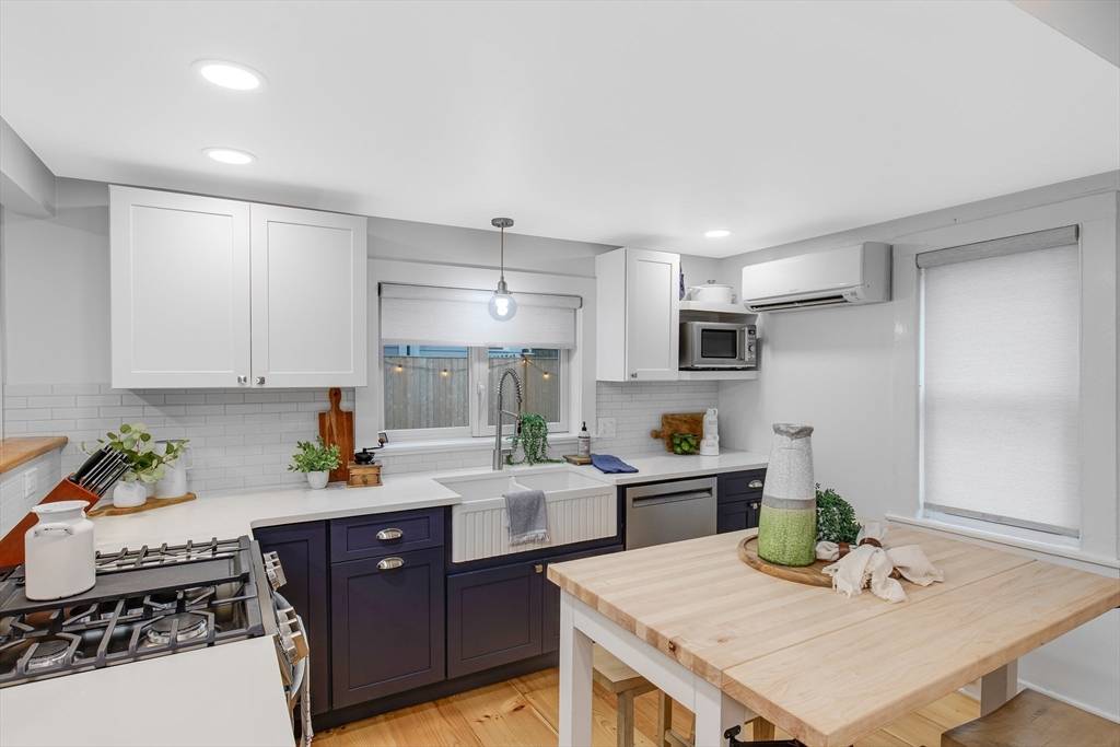 Newburyport, MA 01950,7 Summer St #7