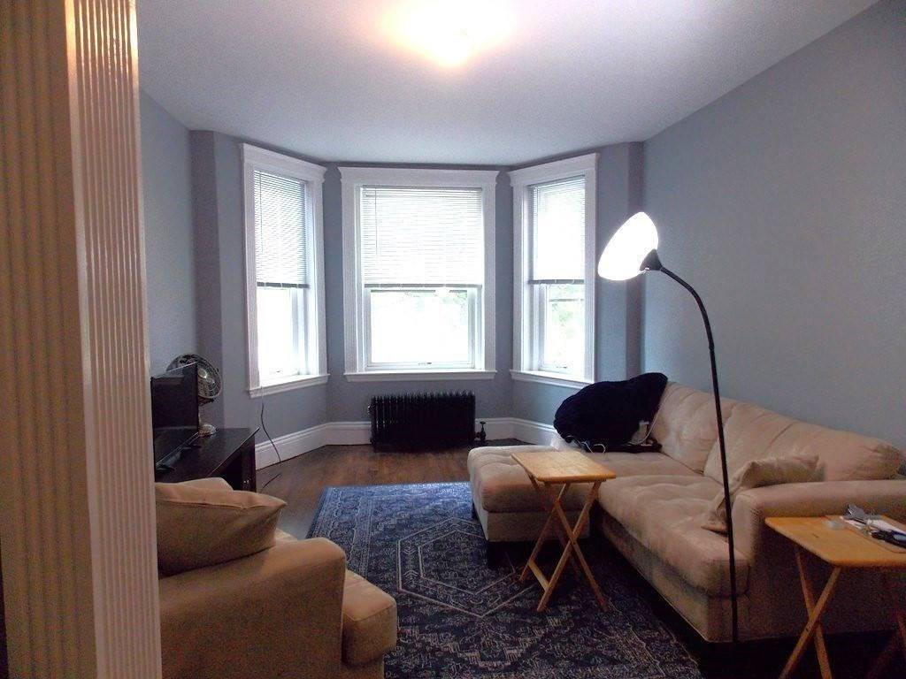 Brookline, MA 02446,63 Longwood Avenue #1