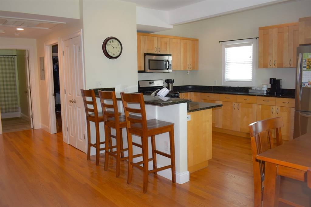 Framingham, MA 01702,23 Beech St #2